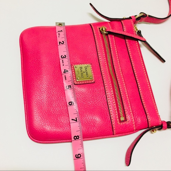 Dooney & Bourke Pebble Grain Crossbody Carrier - Picture 6 of 8